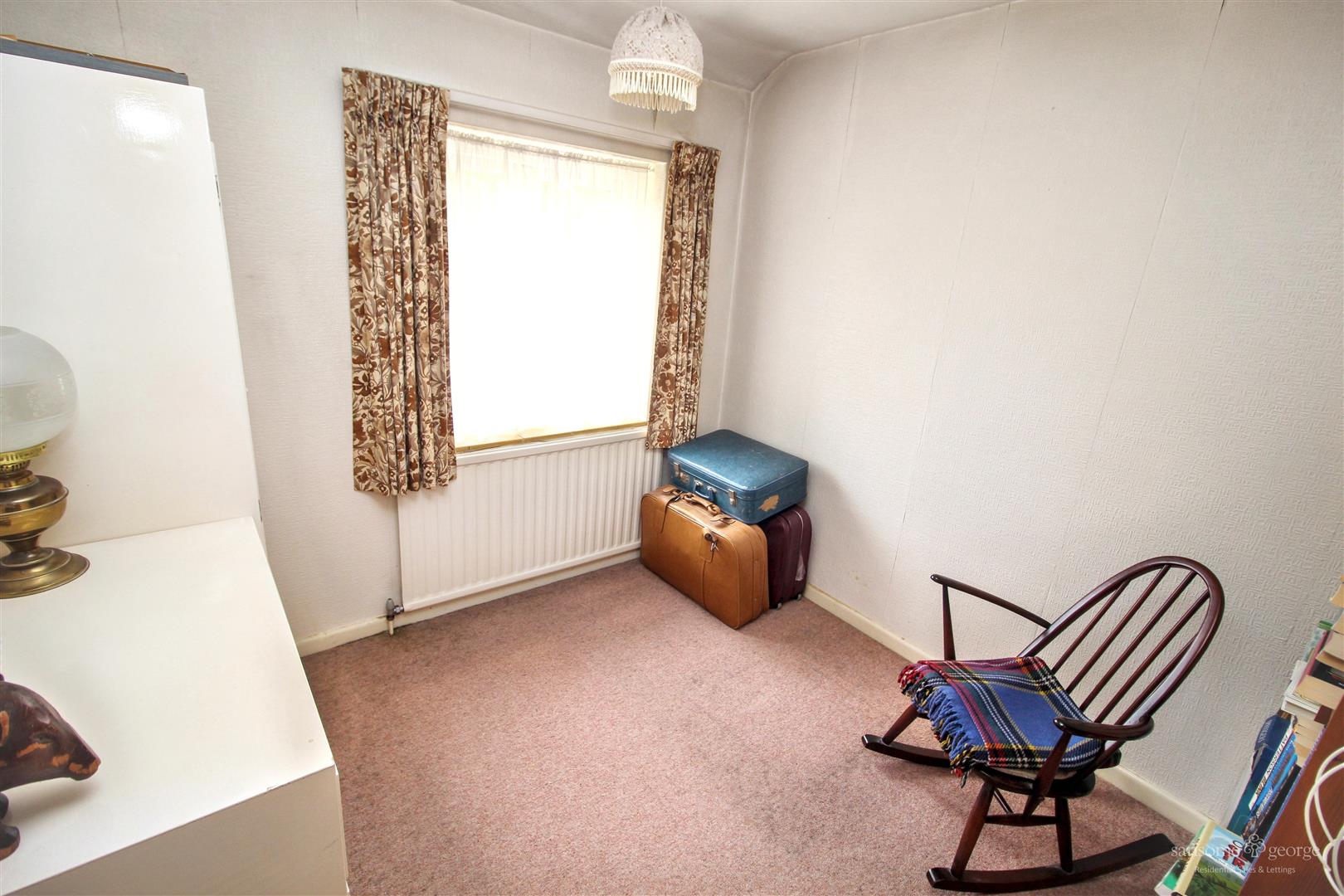 Fairford Road, Tilehurst, Reading